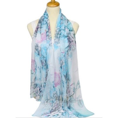 Etoles mariage et foulards  - Etole foulard charpe bleu clair  fleurs  : illustration
