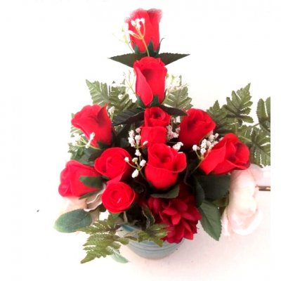 Fleurs dcoratives mariage  - 10 roses artificielles rouges en soie : illustration