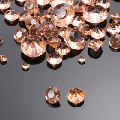 Mariage thme Rose Gold  - 1000 Diamants de table dcoratifs rose gold 3 tailles  : illustration