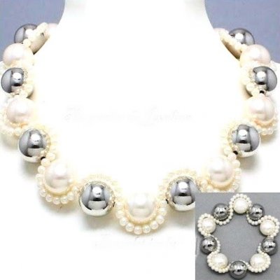 Parures de mariage en perles  - Collier et Bracelet en Perles  : illustration